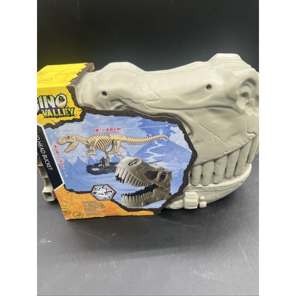 Dino Valley Dino Head Bucket 22 Pieces 7.25"x18" Dinosaur Skeleton Champ Mei Toy